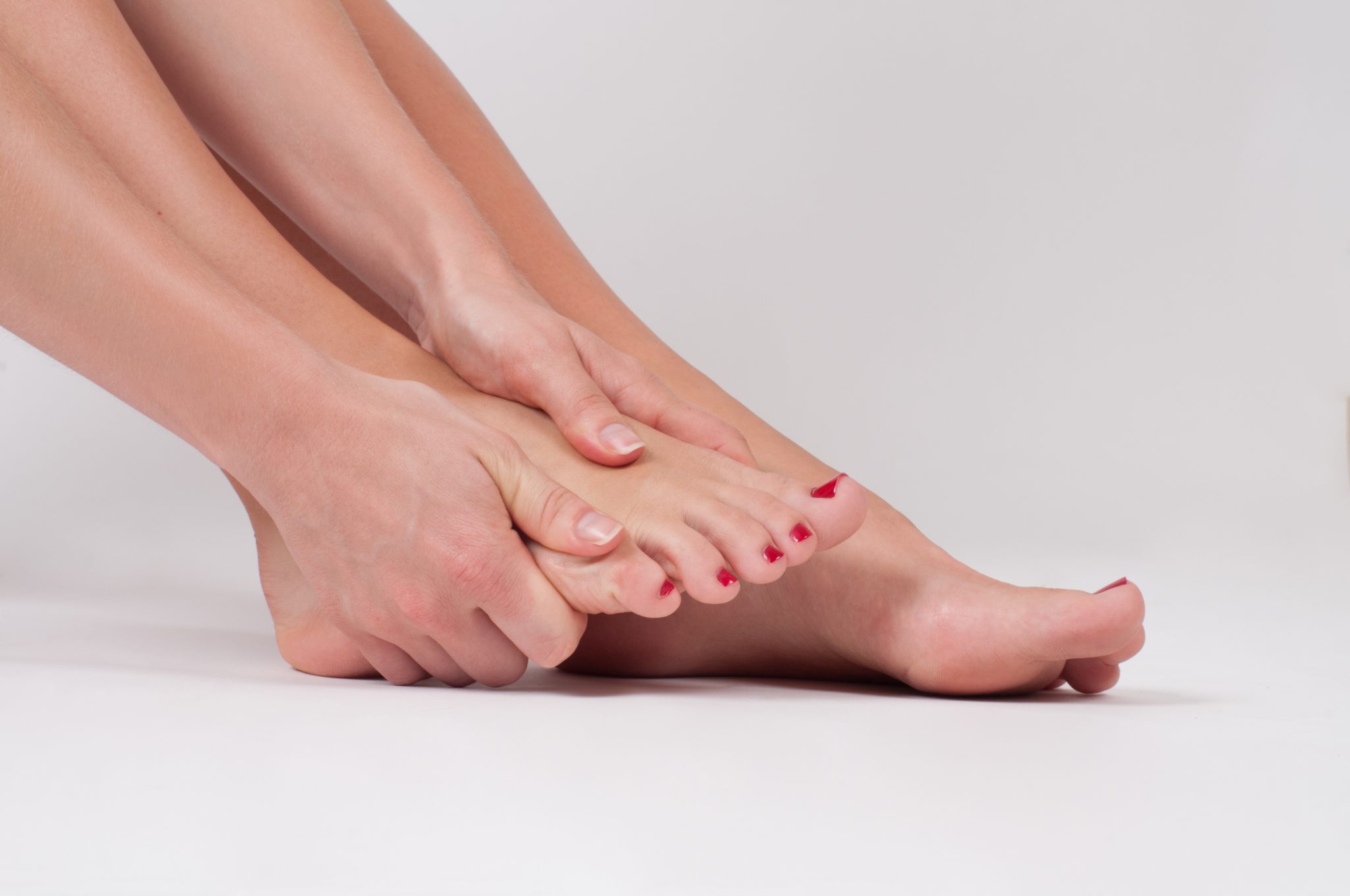 5 Reasons You May be Experiencing Foot Pain in the Morning - Foot and